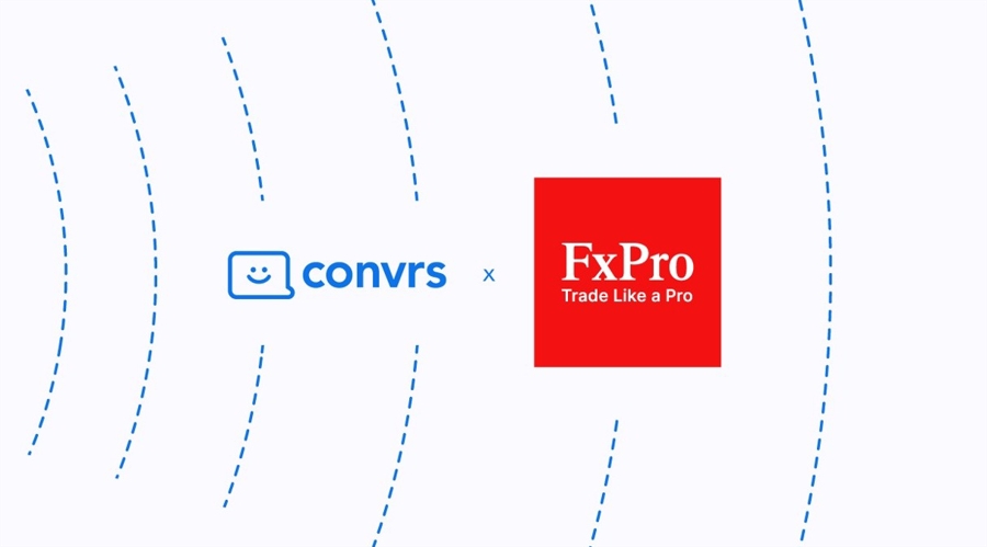 英伟达 CEO 黄仁勋透露与台积电的战略合作，致力于联合封装光网络芯片的研发。
